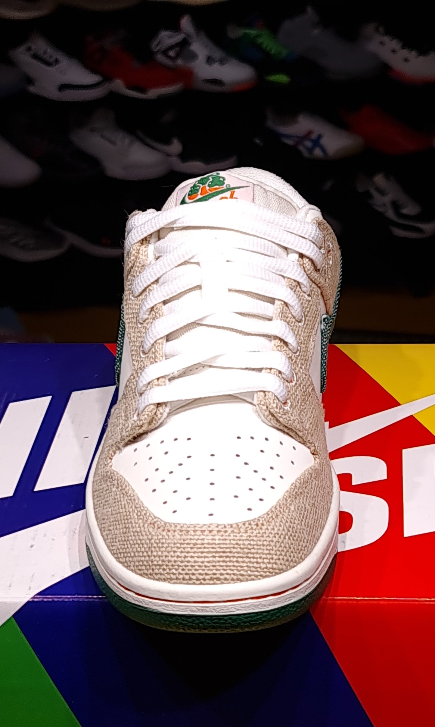 NKE SB DUNK LOW JARRITOS