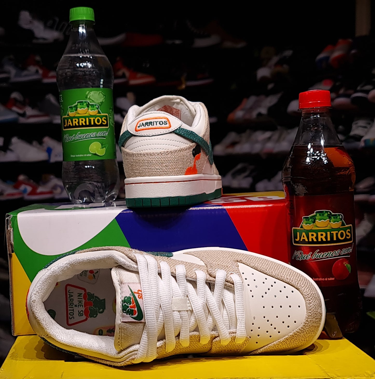 NKE SB DUNK LOW JARRITOS