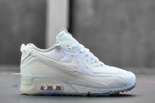 NKE AIRMAX 90 TERRASCAPE TRIPLE WHITE