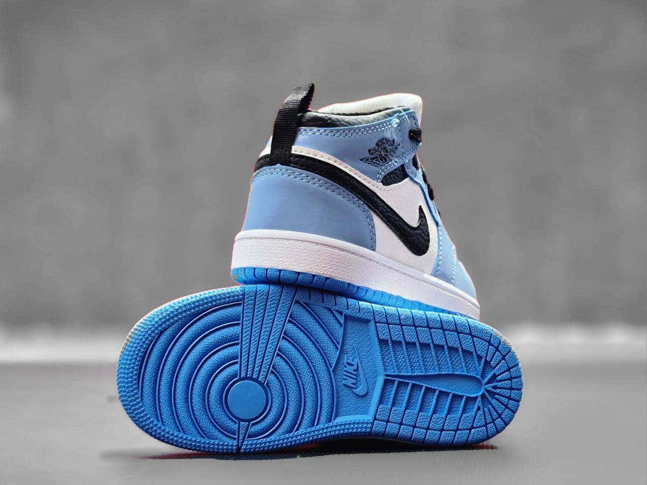 JRND RETRO 1 UNC UNIVERSITY BLUE KIDS