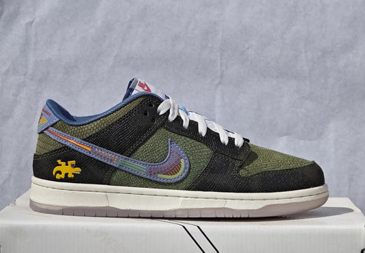 NKE DUNK LOW SIEMPRE FAMILIA