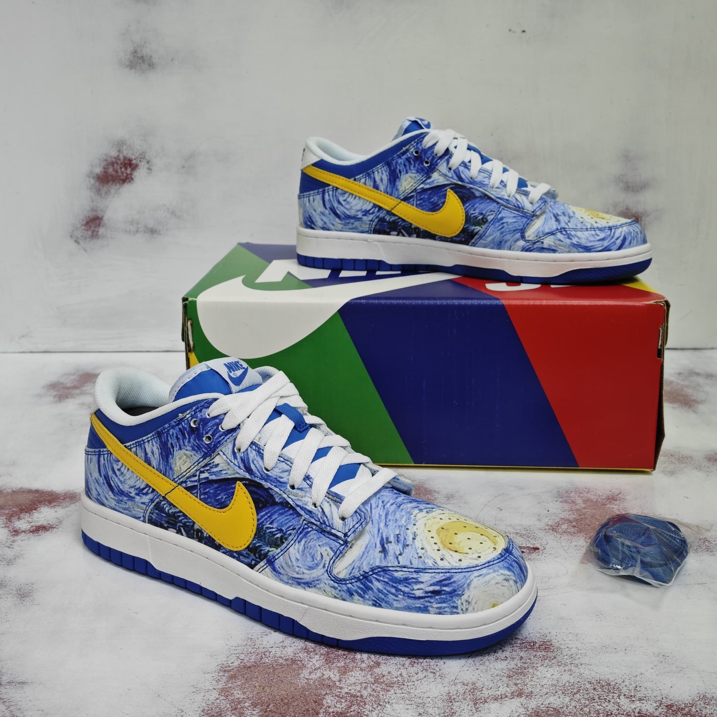 NKE SB DUNK LOW STARRY NIGHT VAN GOGH