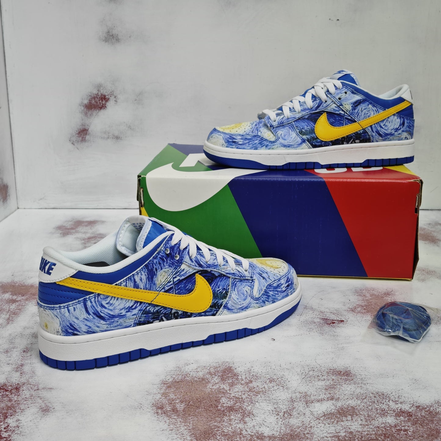 NKE SB DUNK LOW STARRY NIGHT VAN GOGH