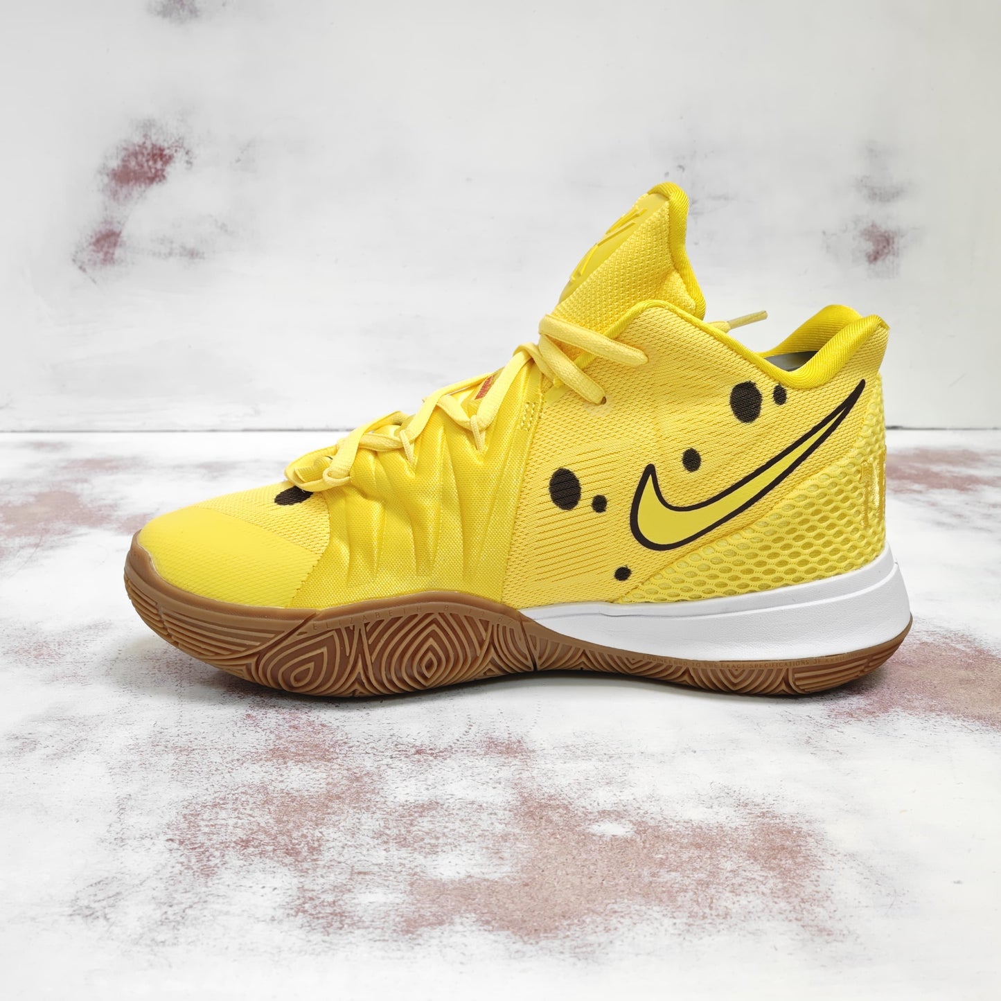 NKE KYRIE 5 BOB ESPONJA