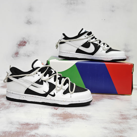 NKE SB DUNK LOW PANDA CUSTOM TWO LACES