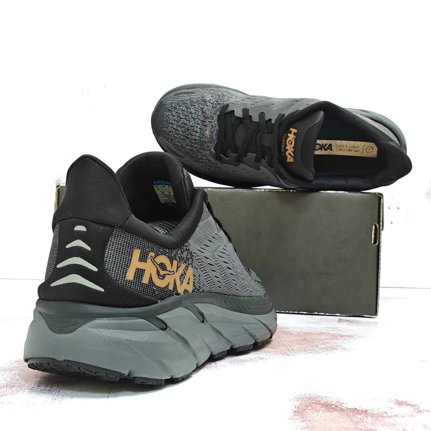 HKA ONE CLIFTON 8 ANTHRACITE GREY RUNNING