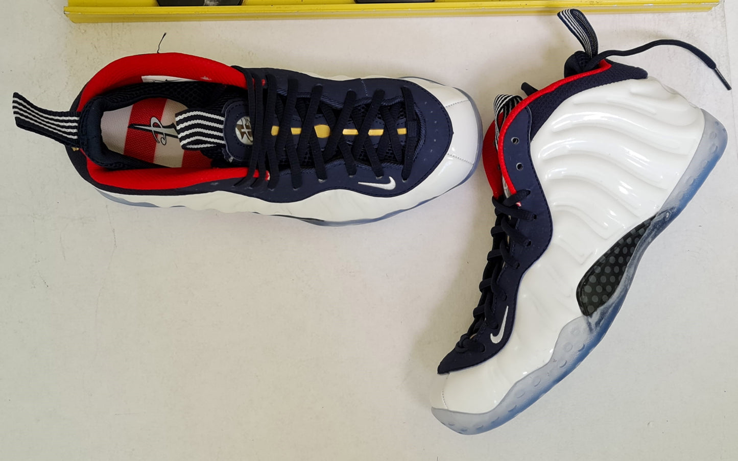 NKE AIR FOAMPOSITE ONE OLIMPIC