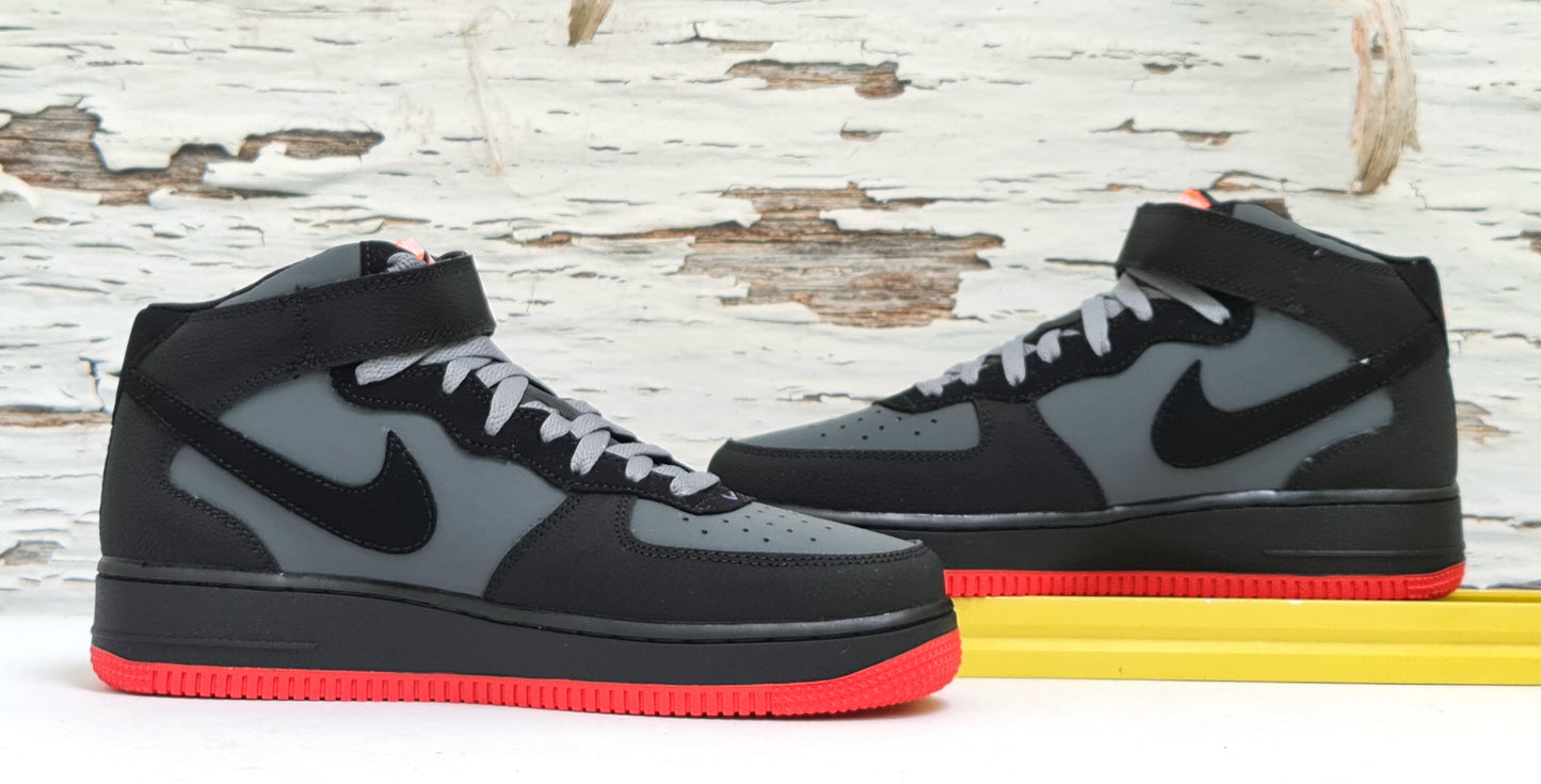 NKE AIR FORCE ONE MID HOT LAVA