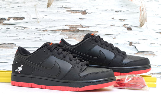 NKE SB DUNK LOW REY PALOMO