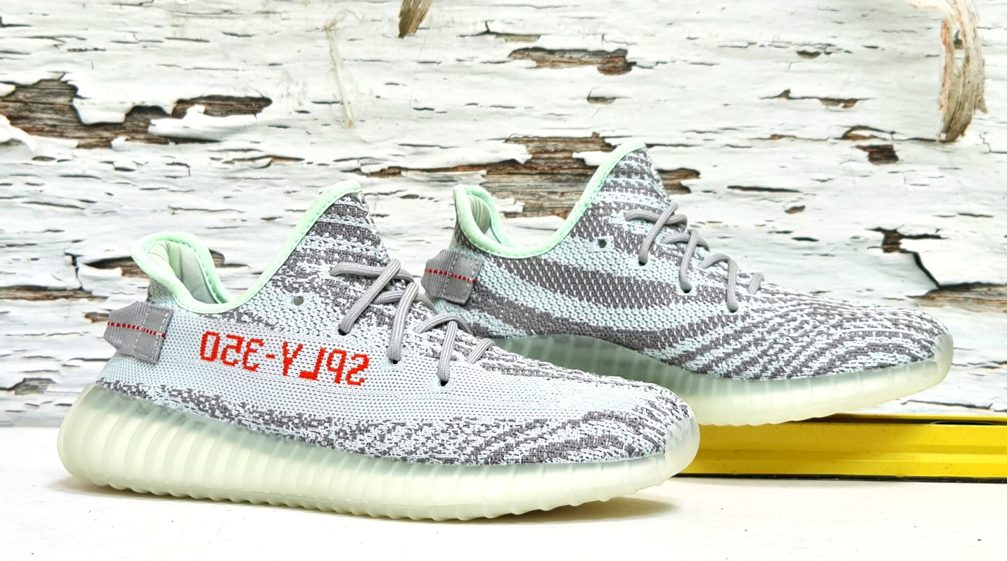 ADDS YZY 350 V2 BLUE TINT