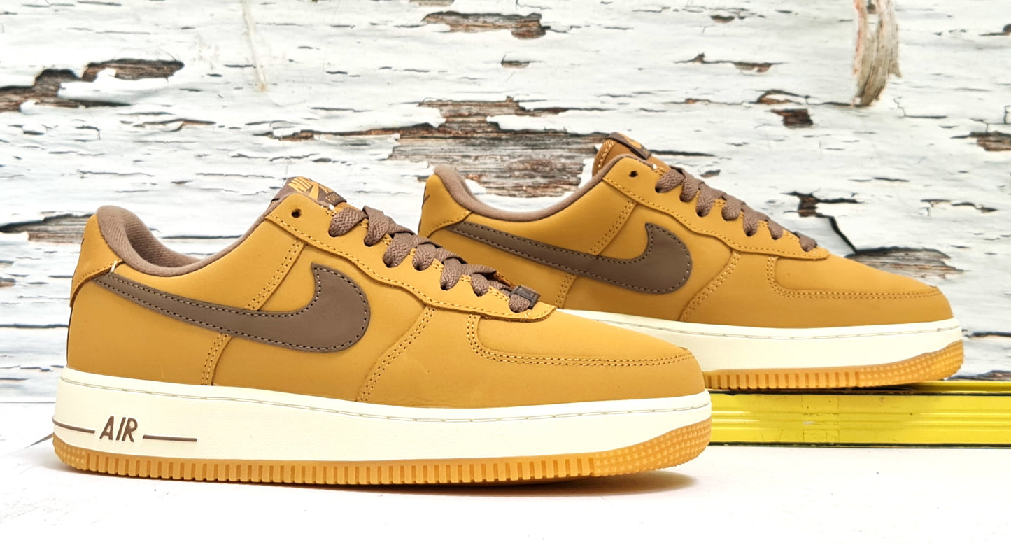 NKE AIR FORCE ONE WHEAT UNDEFEACTED