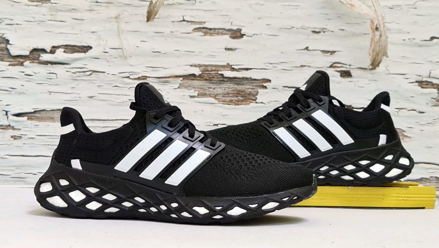 ADDS ULTRABOOST CAGED BLACK & WHITE