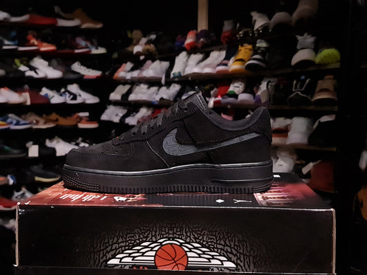 NKE AIR FORCE 1 MULTISWOSH BLACK