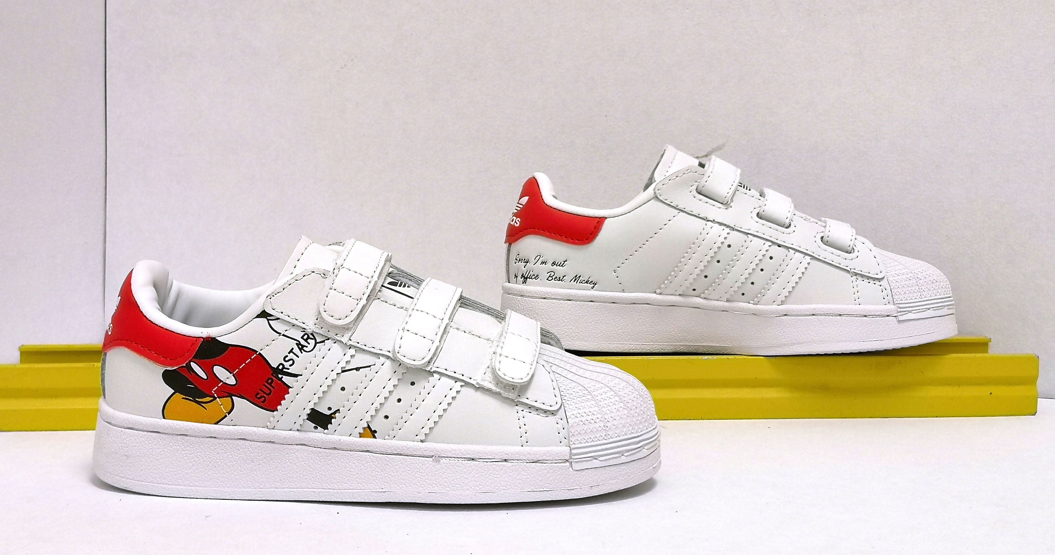 Adidas discount concha mickey