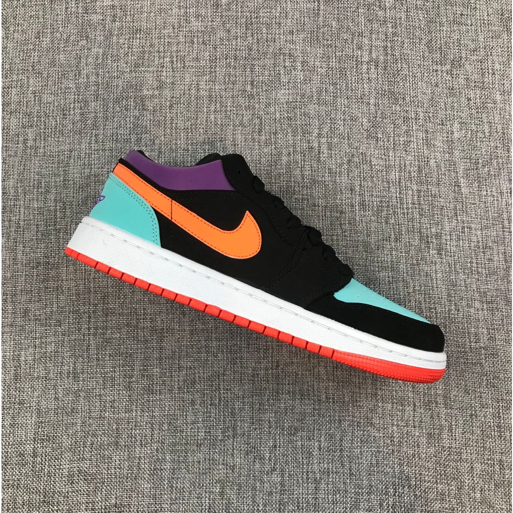 JRDN RETRO 1 LOW CANDY REFLECTIVE